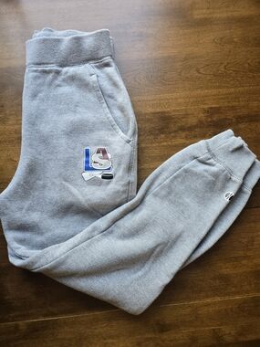 Holloway Gray Sweatpants Size Small Athletic Lounge Pants Hockey Graphic